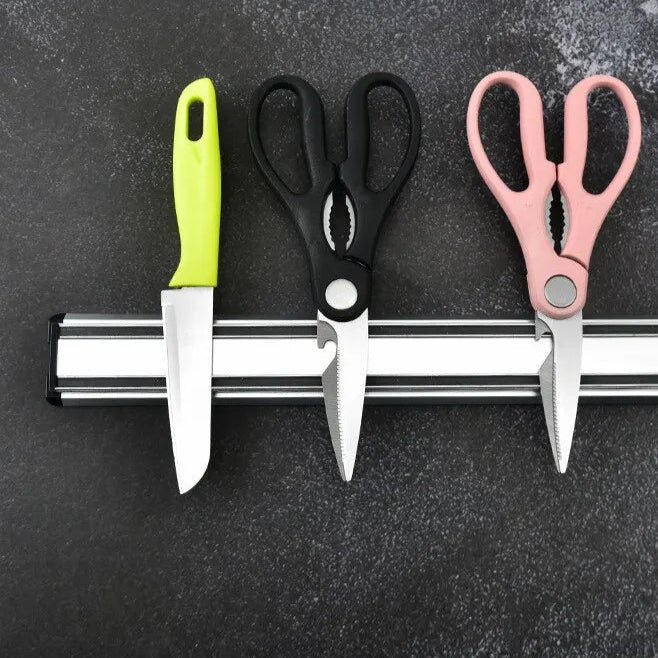 Magnetic Knife Strip – Wall-Mounted Steel Knife Holder & Utensil Rack